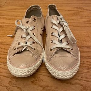 Pink and Rose Gold Textured Low Top Converse, Sz. 4 (Junior)